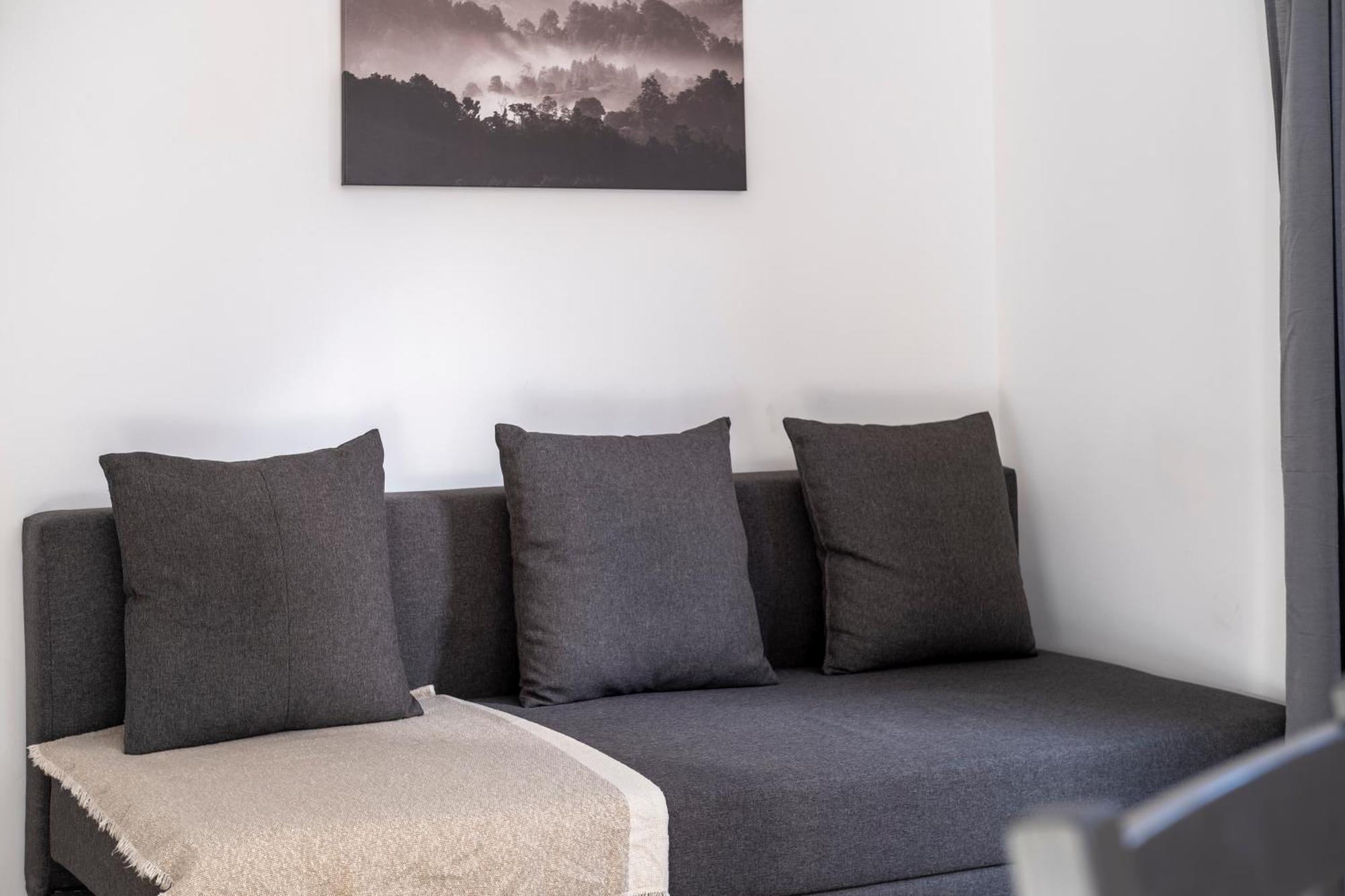 Centric Apartment Camp Nou 2 โอสปิตาเล็ต เดอ โยเบรกัต ภายนอก รูปภาพ